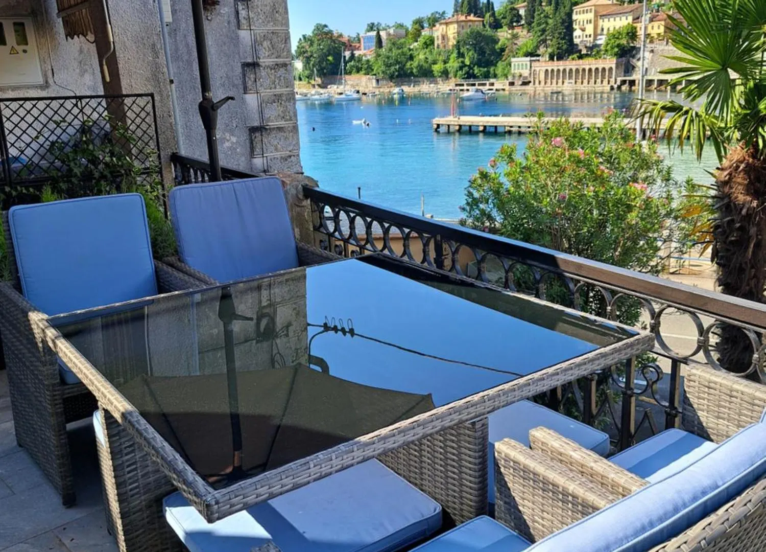 Apartment By The Sea Ika 0*,